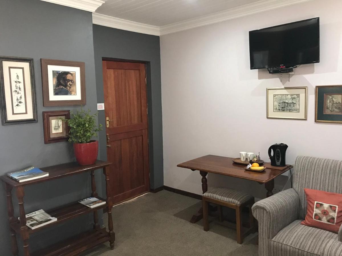 The Crown Guest House Витлеем Екстериор снимка