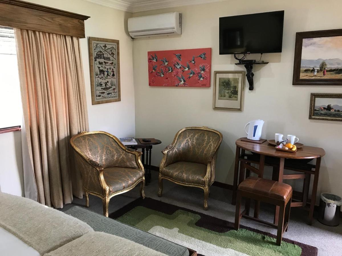 The Crown Guest House Витлеем Екстериор снимка