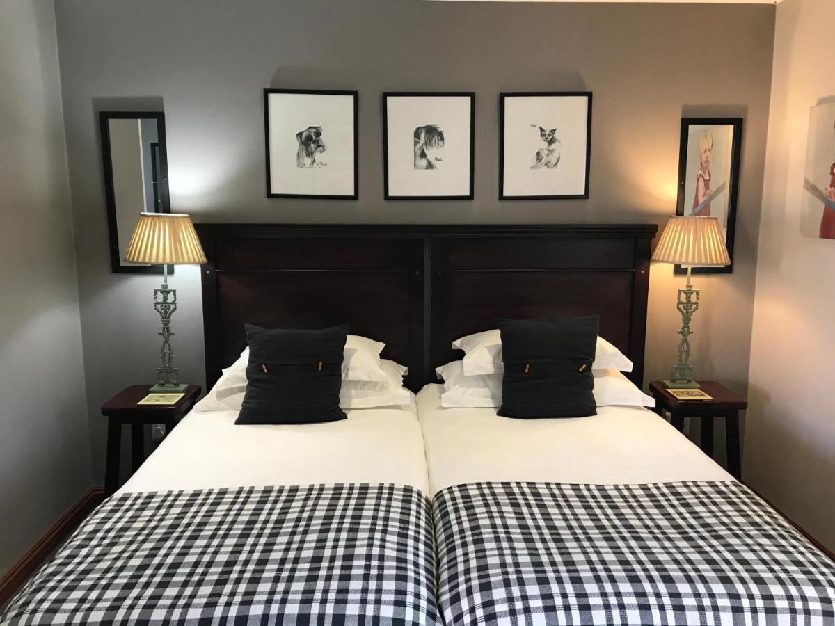 The Crown Guest House Витлеем Екстериор снимка
