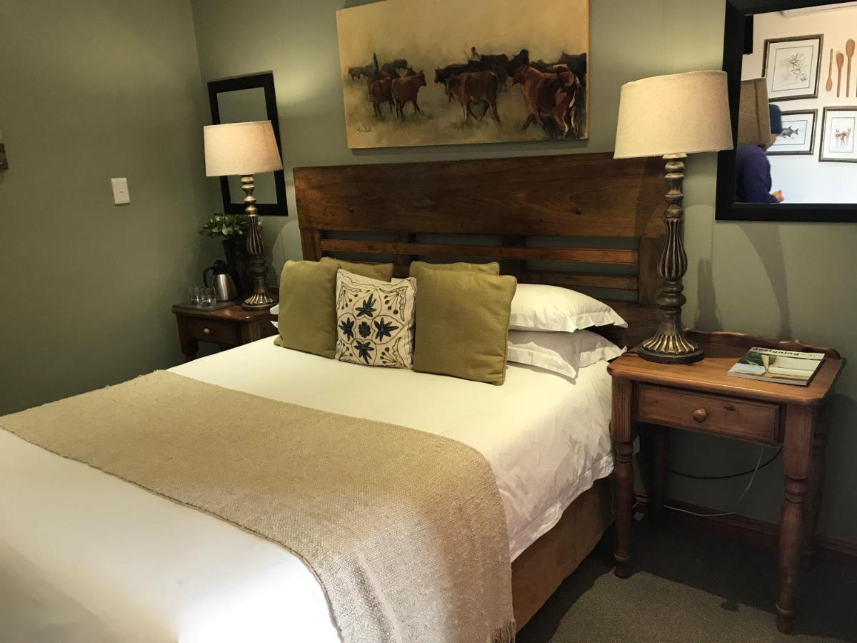 The Crown Guest House Витлеем Екстериор снимка
