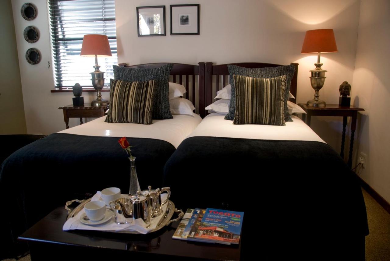 The Crown Guest House Витлеем Екстериор снимка