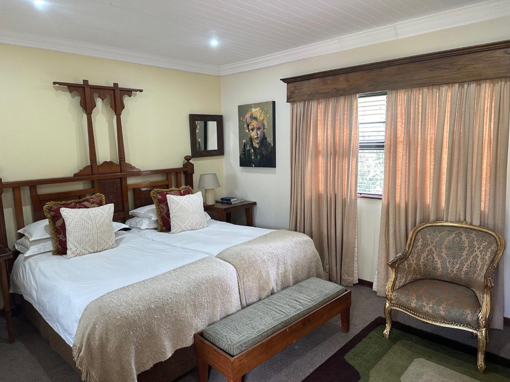 The Crown Guest House Витлеем Екстериор снимка