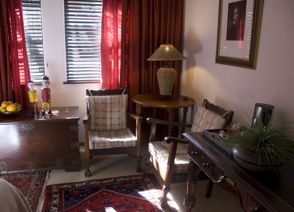 The Crown Guest House Витлеем Стая снимка
