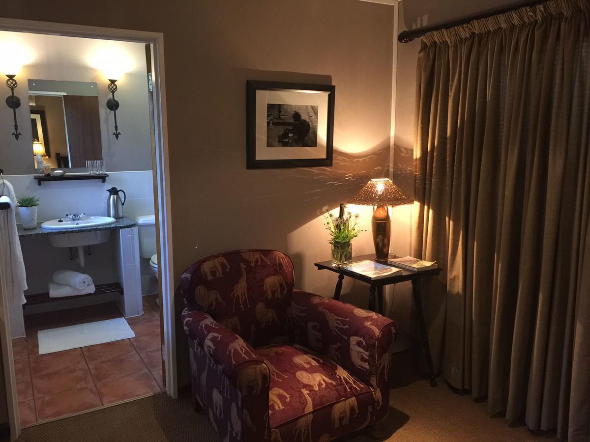 The Crown Guest House Витлеем Екстериор снимка