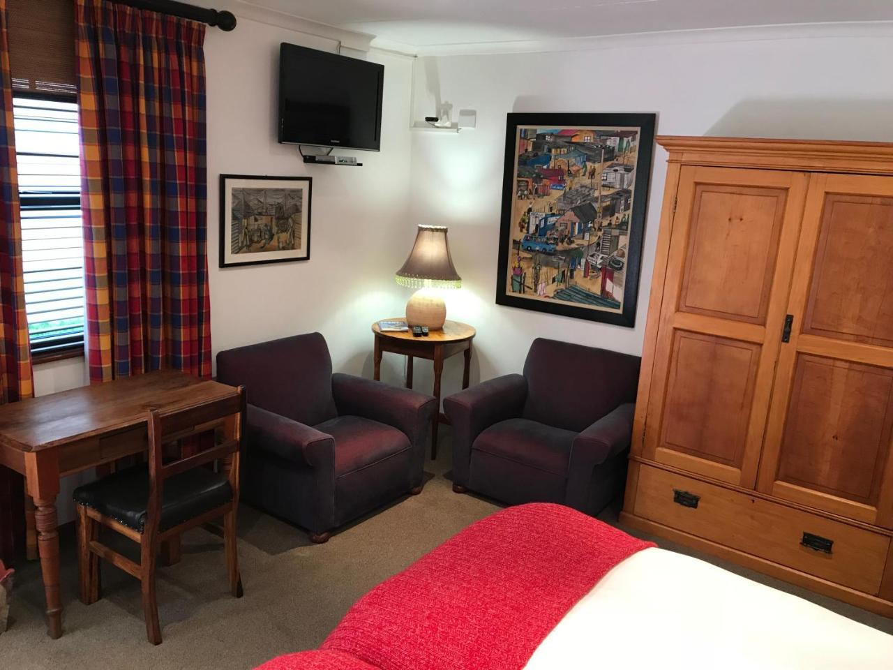 The Crown Guest House Витлеем Екстериор снимка