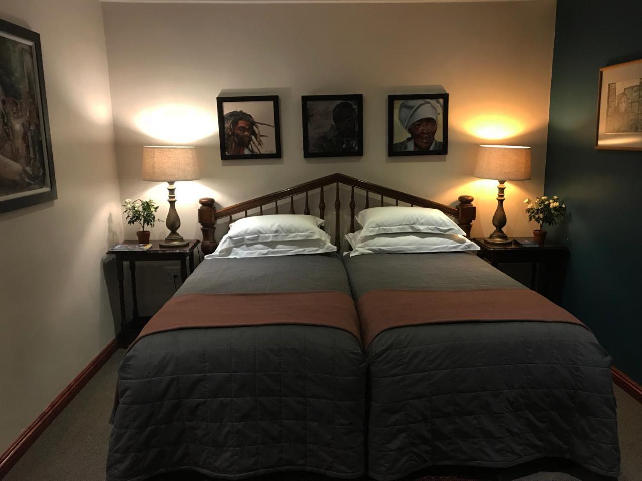 The Crown Guest House Витлеем Екстериор снимка